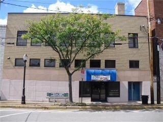 Plus de détails pour 950 5th Ave, New Kensington, PA - Local commercial à vendre