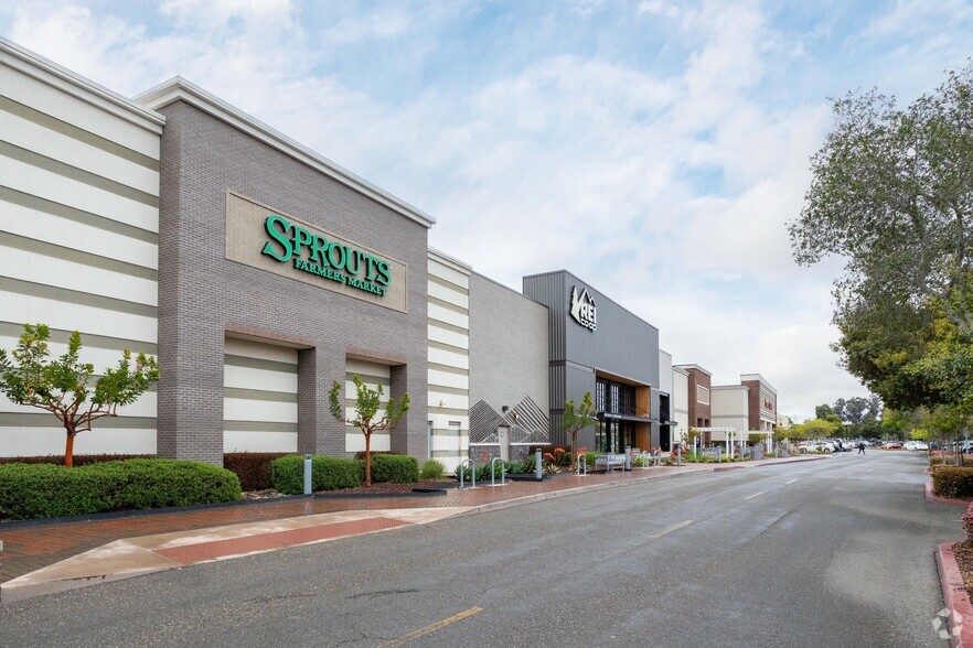 305-487 Madonna Rd, San Luis Obispo, CA à louer - Photo de l’immeuble – Image 3 sur 4