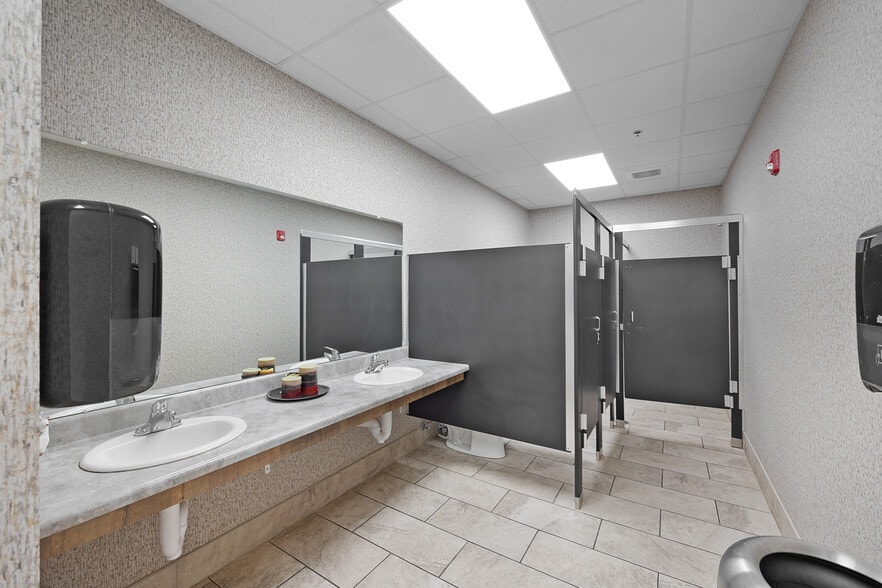 79 Sand Pebble Dr, Jackson, TN à louer - Photo intérieure – Image 3 sur 4