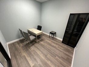 2121 S Hiawassee Rd, Orlando, FL à louer Photo intérieure– Image 1 sur 4