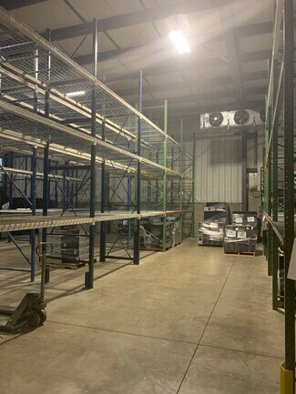 Plus de détails pour 5901 Highway 12, Maple Plain, MN - Industriel/Logistique à louer