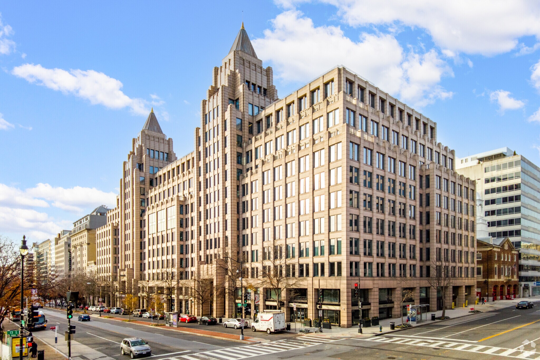 1301 K St NW, Washington, DC à louer Photo principale– Image 1 sur 34