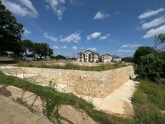 Plus de détails pour 202 E Ufer St, Fredericksburg, TX - Terrain à louer