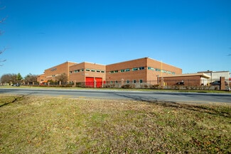 Plus de détails pour 700 Hicksville Rd, Bethpage, NY - Bureau à louer