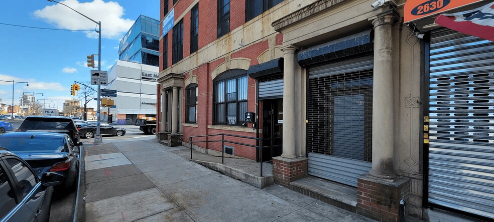 100 Pennsylvania Ave, Brooklyn, NY à louer - Photo de l’immeuble – Image 2 sur 18