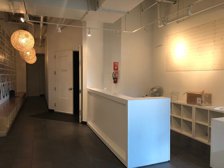 7 Popham Rd, Scarsdale, NY à louer - Photo intérieure – Image 2 sur 10
