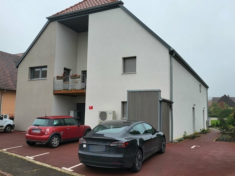 Local d’activités dans Bennwihr à louer - Photo de l’immeuble – Image 2 sur 13