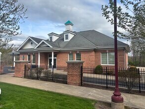 2630 Rochester Rd, Cranberry Township, PA à louer Photo intérieure– Image 1 sur 16