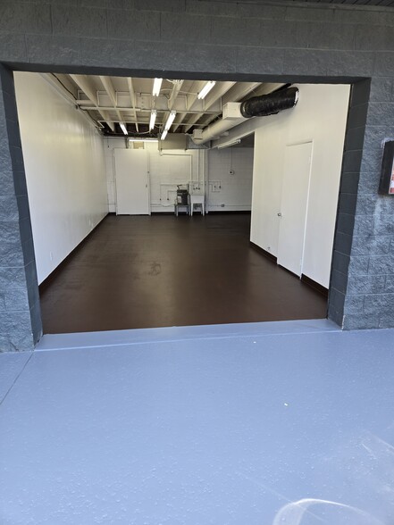 3740 Overland Ave, Los Angeles, CA à louer - Photo de l’immeuble – Image 2 sur 12