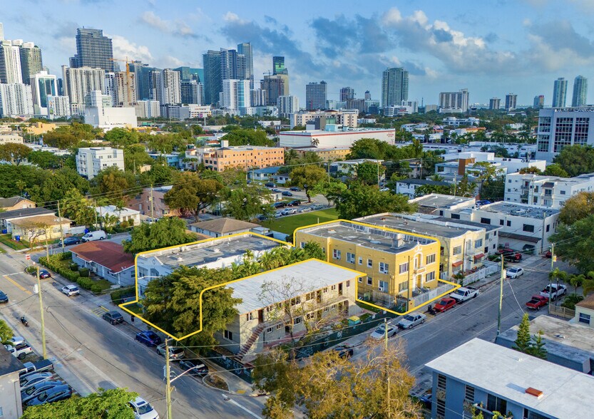 720 SW 5th ST & 527 SW 7th CT portefeuille de 2 biens à vendre sur LoopNet.fr - Photo de l’immeuble – Image 3 sur 22