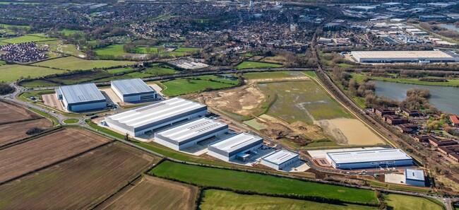 Plus de détails pour 3 Bow Brickhill Rd, Woburn Sands - Industriel/Logistique à louer