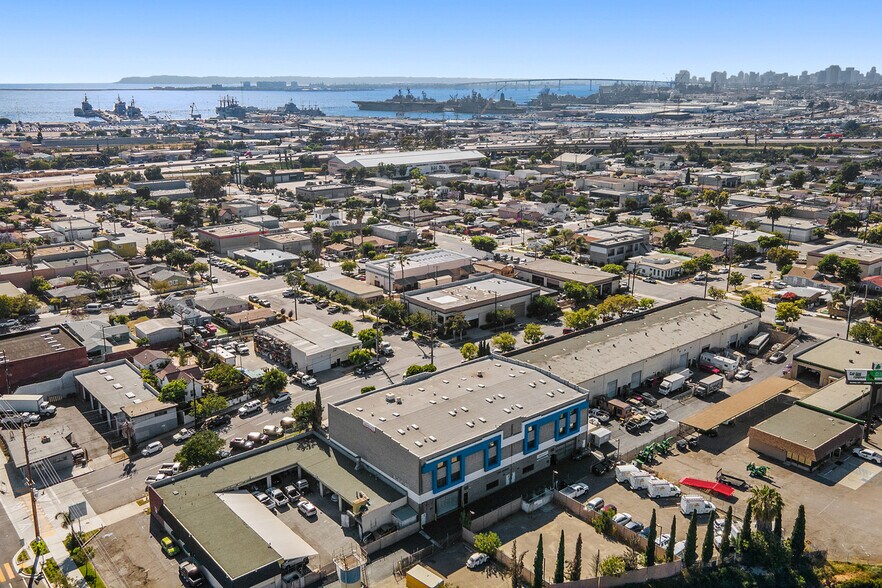 1703-1705 Hoover Ave, National City, CA à louer - Photo de l’immeuble – Image 3 sur 15