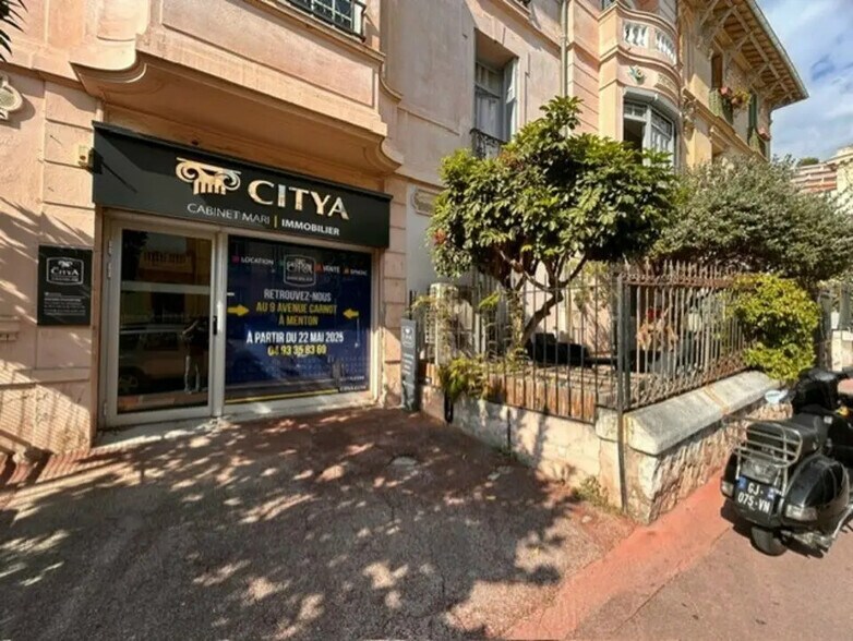 Bureau dans Menton à louer - Photo de l’immeuble – Image 1 sur 6