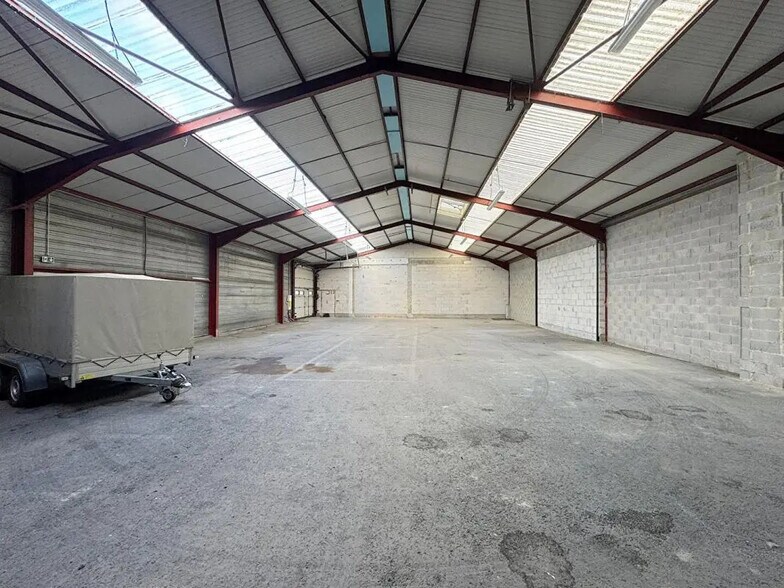 Industriel/Logistique dans Duttlenheim à louer - Photo de l’immeuble – Image 1 sur 5