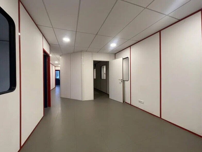 Bureau dans GONFREVILLE-L'ORCHER à louer - Photo de l’immeuble – Image 1 sur 7