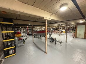 81 Elm St, Biddeford, ME à vendre Photo intérieure– Image 2 sur 4