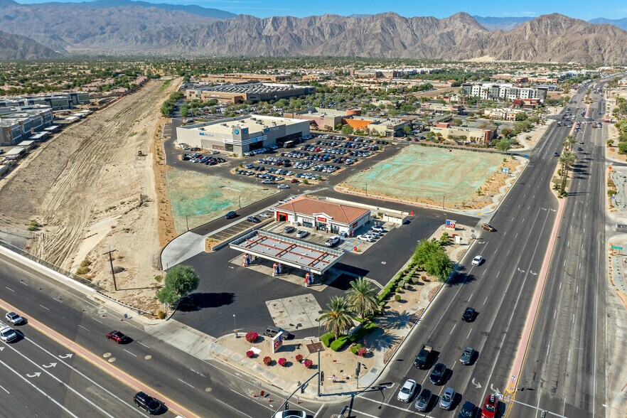 79925-79929 Highway 111, Indio, CA à louer - Photo de l’immeuble – Image 3 sur 3