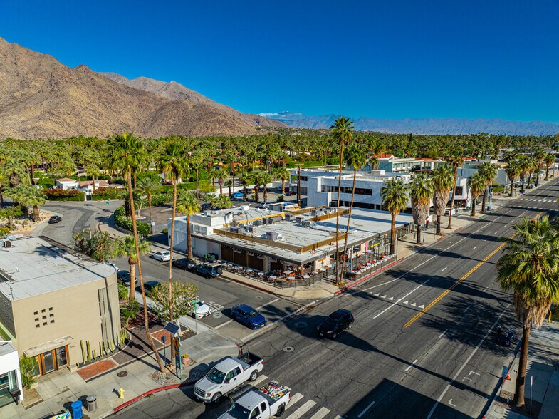 707-745 N Palm Canyon Dr, Palm Springs, CA à vendre - Photo de l’immeuble – Image 2 sur 35