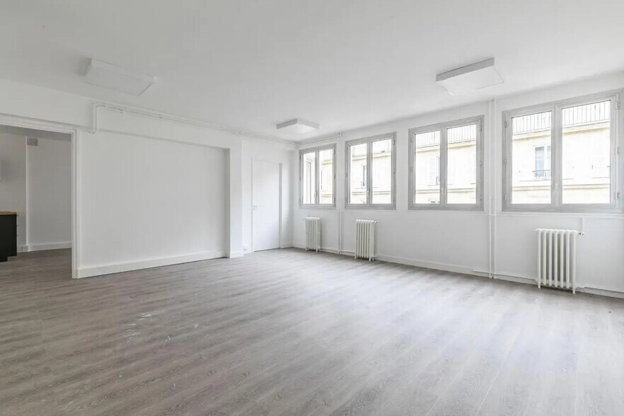 17 Rue Louise Michel, Levallois-Perret à louer - Photo de l’immeuble – Image 2 sur 8