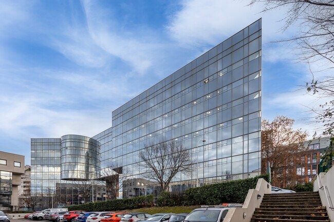Plus de détails pour 55 Avenue René Cassin, Lyon - Bureau à louer