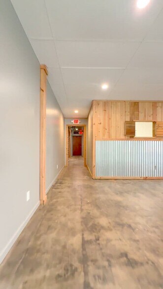 453-463 S Thompson Ave, Excelsior Springs, MO à vendre - Vidéo sur l’annonce professionnelle – Image 2 sur 50