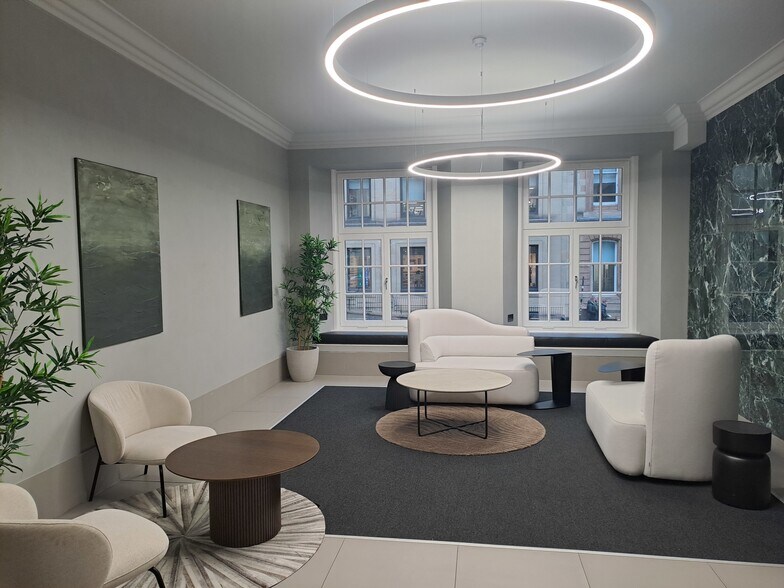 169-175 West George St, Glasgow à louer - Photo de l’immeuble – Image 3 sur 8