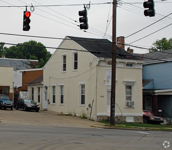 205 W 19th St, Covington, KY à vendre - Photo principale – Image 1 sur 1