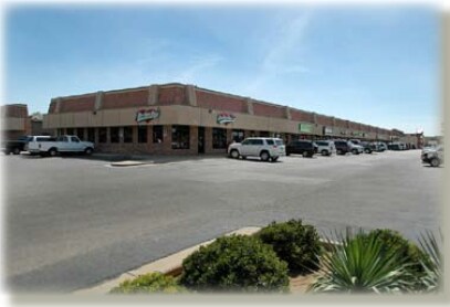 3701--3726 19th St, Lubbock, TX à louer - Photo de l’immeuble – Image 3 sur 9