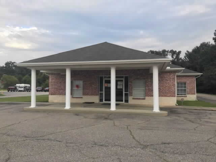551 Eagle Day Ave, Columbia, MS à vendre Photo de l’immeuble– Image 1 sur 6