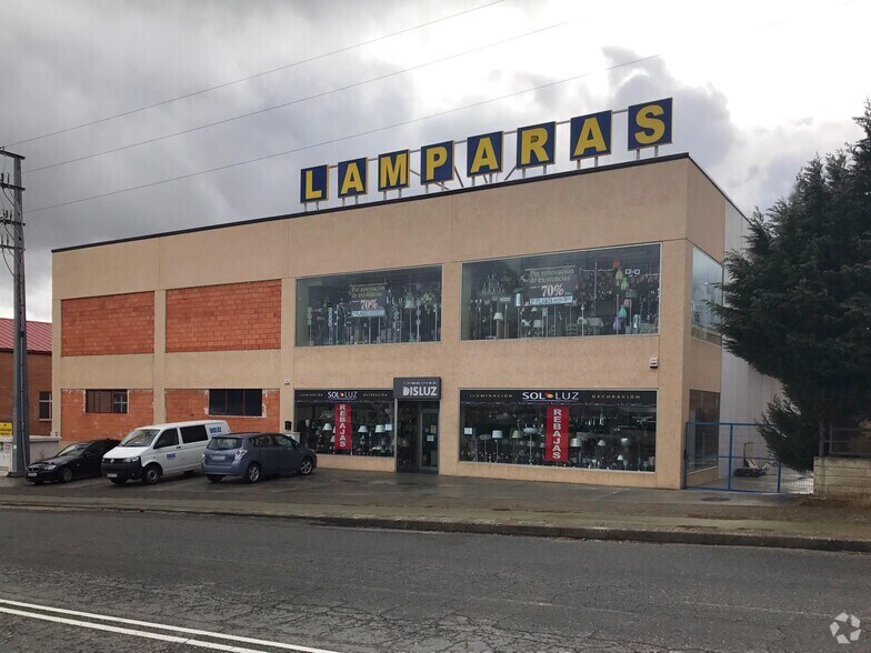 Industriel/Logistique dans Segovia, Segovia à vendre - Photo principale – Image 1 sur 1