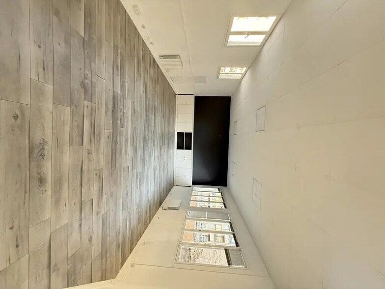 Bureau dans Paris à louer - Photo de l’immeuble – Image 2 sur 7