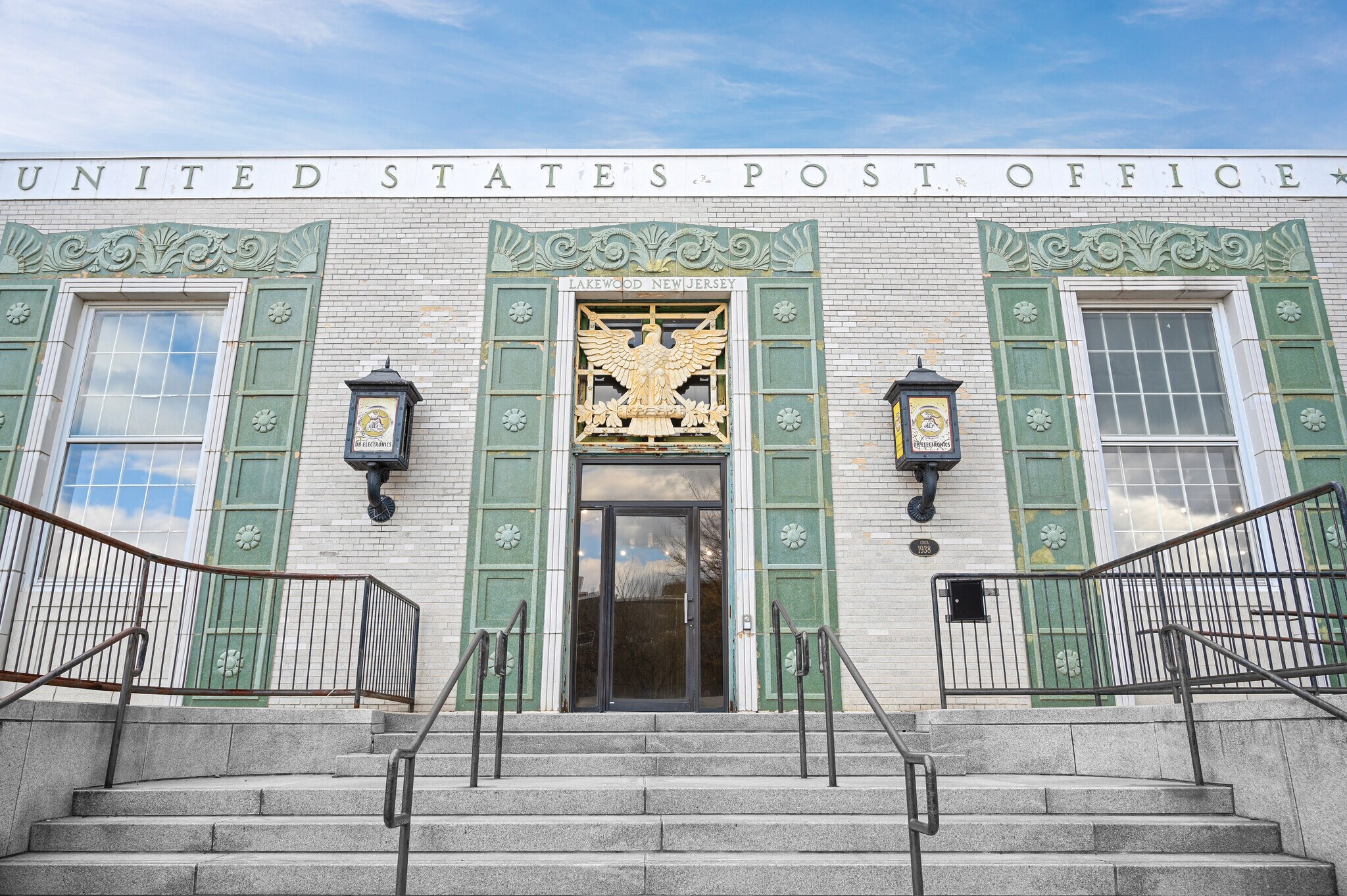 19 Clifton Ave, Lakewood, NJ à louer Photo de l’immeuble– Image 1 sur 13