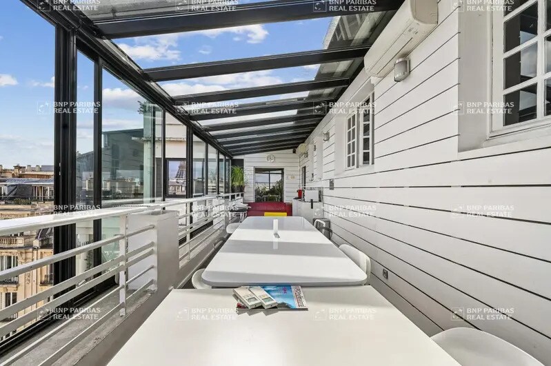 6 Rue De La Cavalerie, Paris à louer - Photo de l’immeuble – Image 2 sur 7