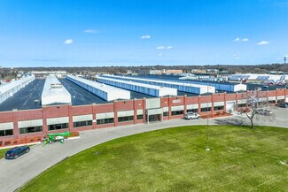 Plus de détails pour 2020 Harrison Ave, Rockford, IL - Industriel/Logistique à louer