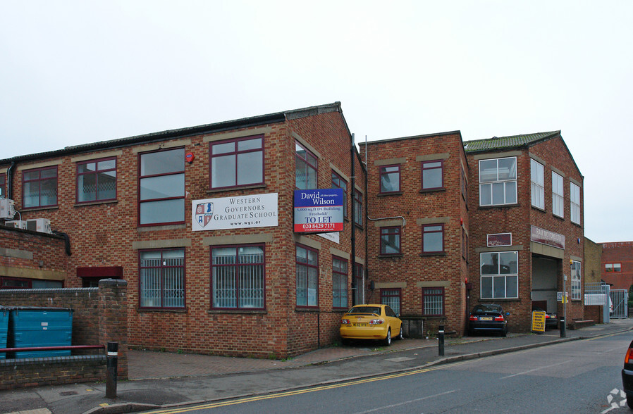 10-12 Oxford Rd, Harrow à vendre - Photo de l’immeuble – Image 3 sur 4
