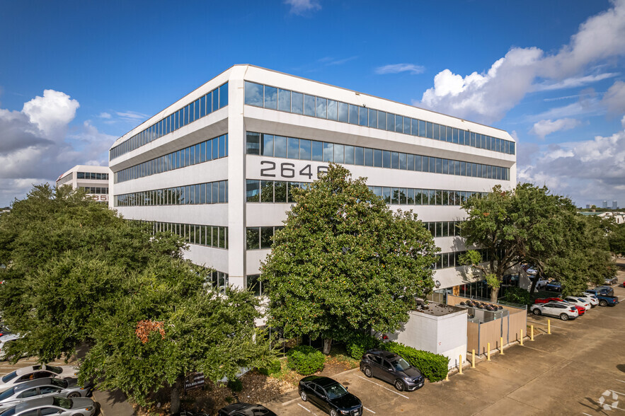 2656 S Loop W, Houston, TX à louer - Photo de l’immeuble – Image 1 sur 6