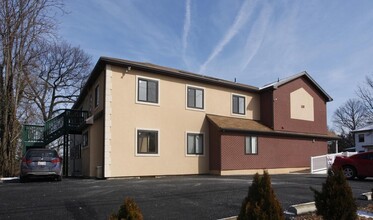 530 E Joppa Rd, Towson, MD à louer Photo de l’immeuble– Image 2 sur 4