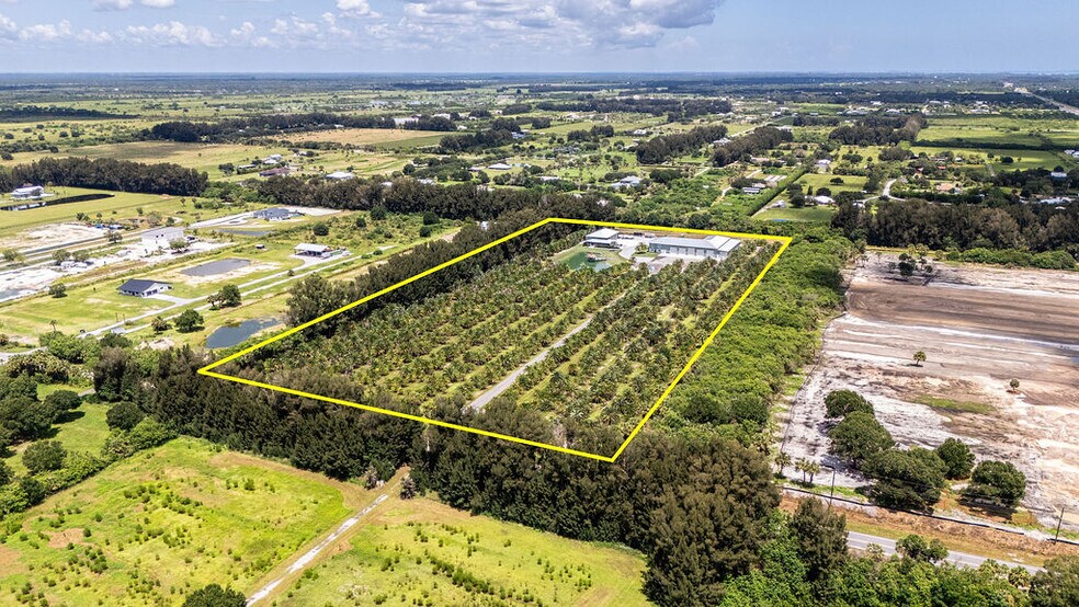 6850 53rd St, Vero Beach, FL à vendre - Photo de l’immeuble – Image 2 sur 83