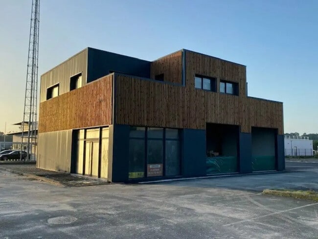 Plus de détails pour Bureau à louer