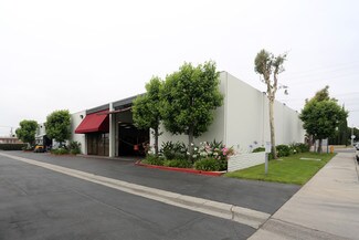 Plus de détails pour 13682-13692 Newhope St, Garden Grove, CA - Industriel/Logistique à louer