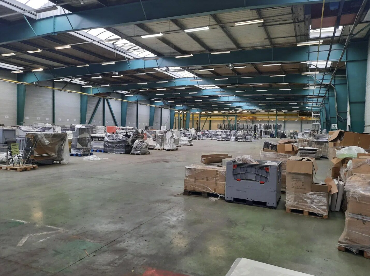 Industriel/Logistique dans Lieusaint à louer Photo intérieure– Image 1 sur 1