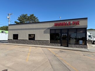 Plus de détails pour 730 E 1st St, Pratt, KS - Local commercial à vendre