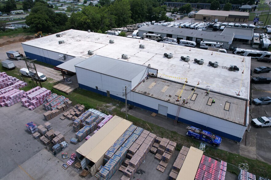 1512 Nashville Hwy, Columbia, TN à louer - Photo de l’immeuble – Image 3 sur 13