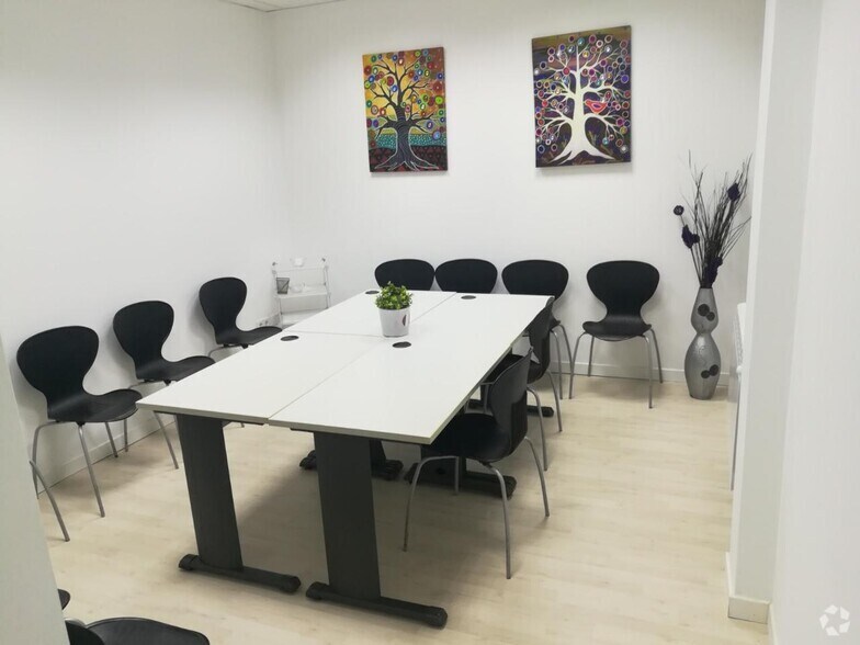Immeuble residentiel dans Collado Villalba, Madrid à vendre - Photo intérieure – Image 1 sur 1