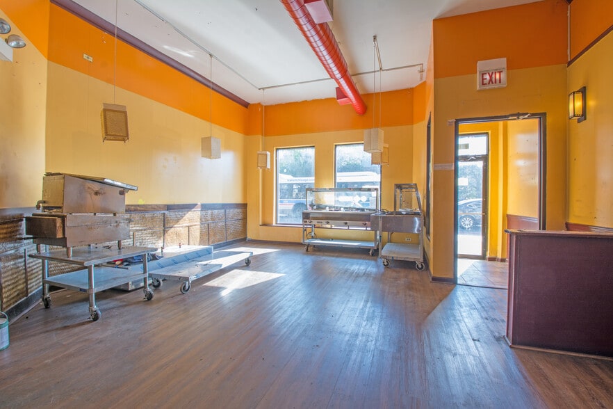 4018 N Western Ave, Chicago, IL à vendre - Photo de l’immeuble – Image 3 sur 17
