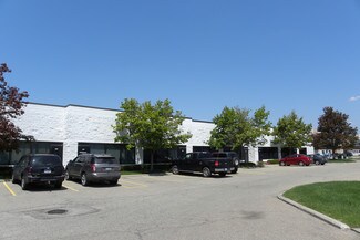 Plus de détails pour 6650 Highland Rd, Waterford, MI - Local d'activités à louer