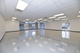 952 N Delaware St, Indianapolis, IN à louer Photo intérieure– Image 2 sur 17