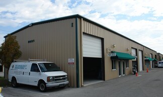 Plus de détails pour 2621 NE 9th Ave, Cape Coral, FL - Industriel/Logistique à louer