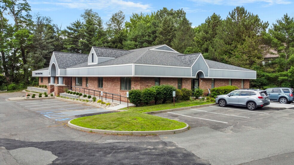 2 Chelsea Pl, Clifton Park, NY à vendre - Photo de l’immeuble – Image 3 sur 63