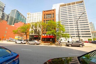 321 S Jefferson St, Chicago, IL à louer Photo intérieure– Image 1 sur 9